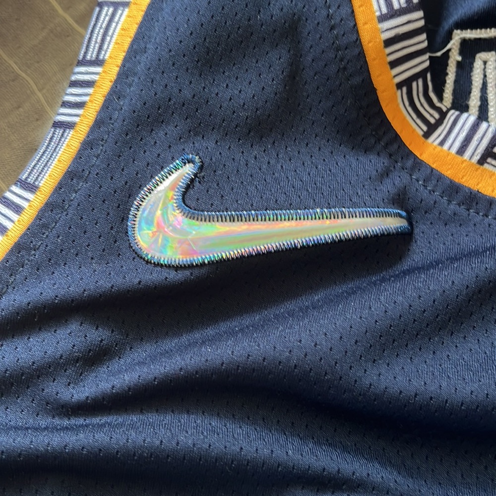Nike Men's Memphis Grizzlies Ja Morant City Edition Swingman Jersey - Picture 8 of 9
